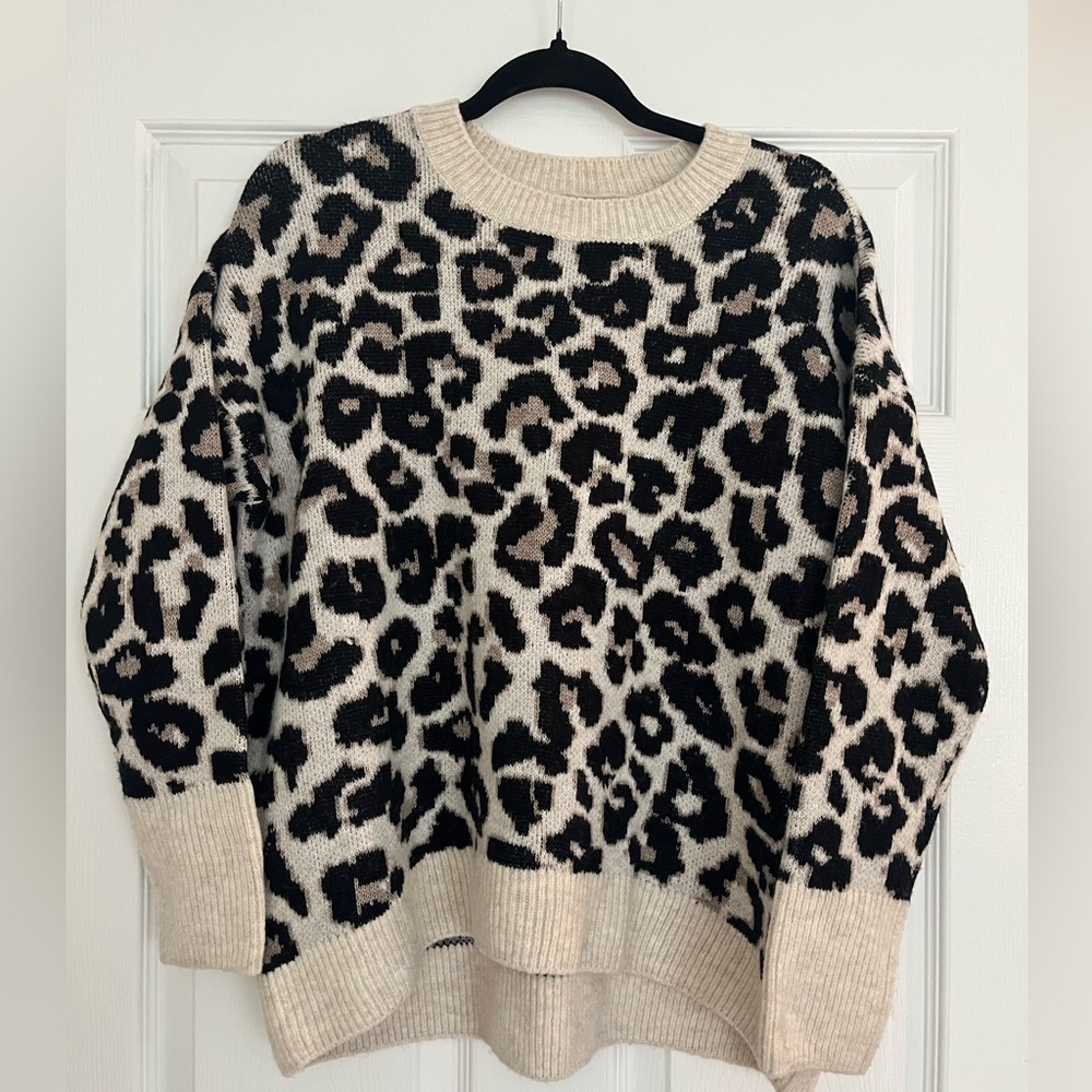 Vince Camuto sweater